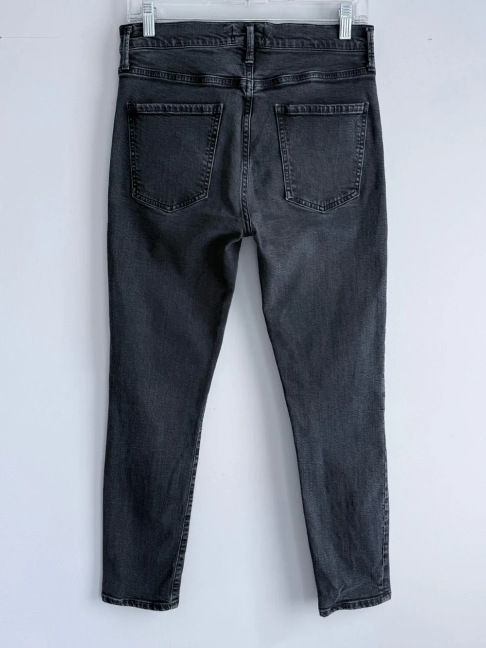 AGOLDE Sophie High Rise Crop Jeans in Princeton 28 Washed Black Classic